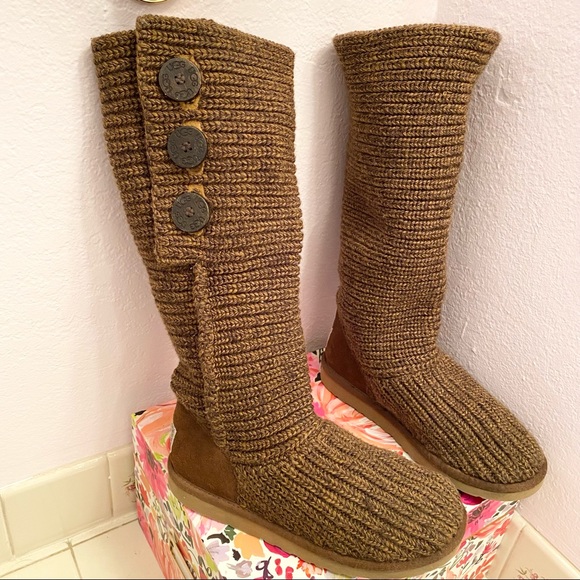 UGG Chestnut Knit Button Boots - Picture 9 of 15